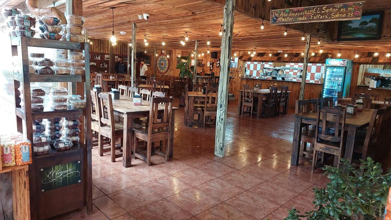 El Descanso Restaurante Y Hotel Fraijanes Exterior photo